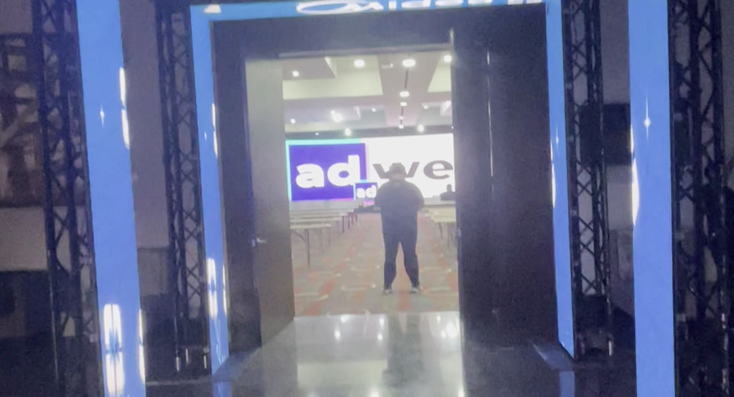 Prueba de Pantallas y Soundcheck